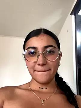 Camila-marinn webcams show profile image 