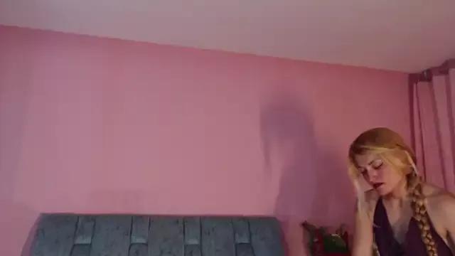 Camila_Russoo from StripChat is Freechat