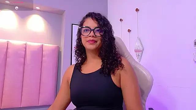 CamilaLevy from StripChat is Freechat