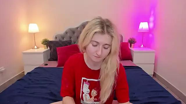 CamillaDreamer from StripChat is Freechat