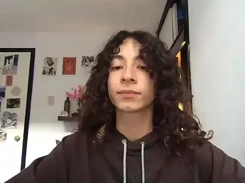 camille_delrey from StripChat is Freechat