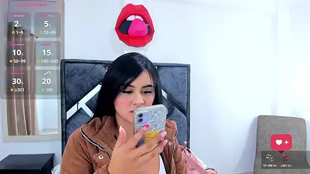 candy_fox2 from StripChat is Freechat