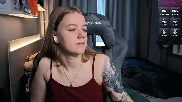Dirty chat webcam: explore liveshows with versed models, from laying bare to fetishes, in a variety of sexy free adult webcams.