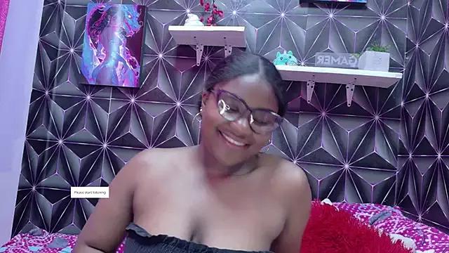 CandyKs1 from StripChat is Freechat