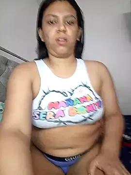 Photos of candylove09 from StripChat is Freechat