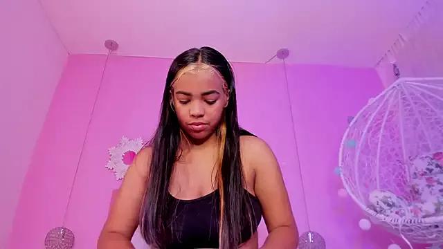 CannelaSmith from StripChat is Freechat