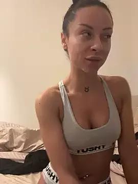 cara_mella from StripChat