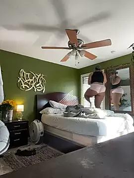 caramel__cremes from StripChat