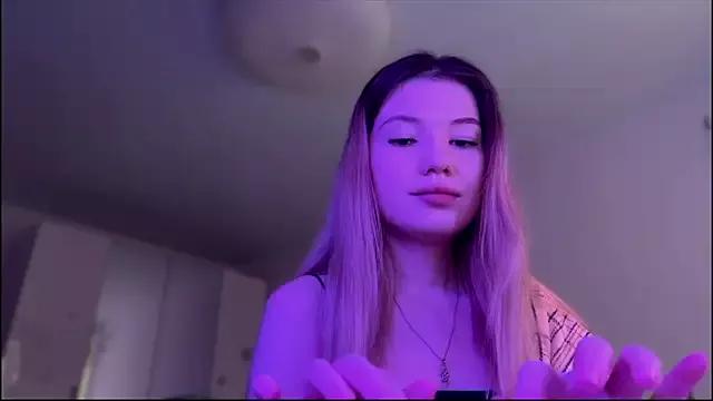 Caramel_Peach from StripChat