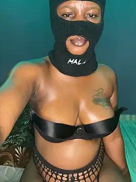 Caramel_tits from StripChat