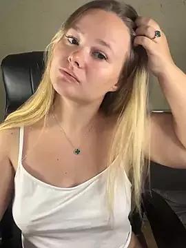 CaramelleSugar_ from StripChat