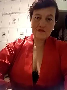 Caramellove8877 from StripChat