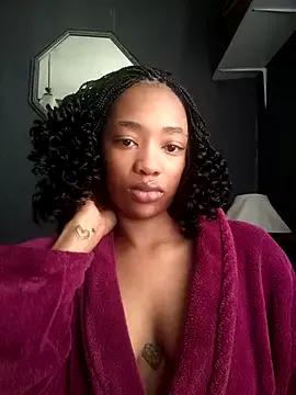 CaramelsexyCake from StripChat
