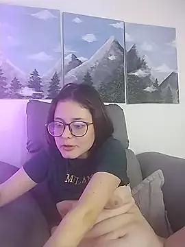 CarlaLorez from StripChat is Freechat