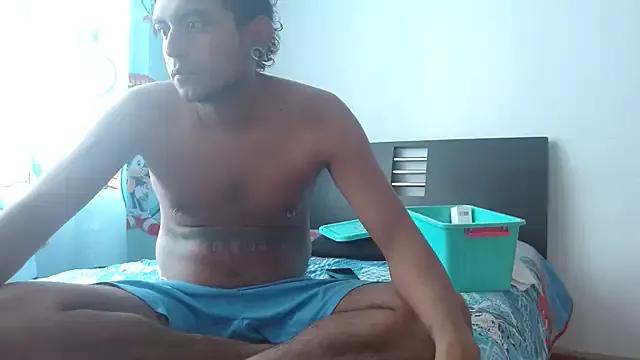 Carlandellie from StripChat is Freechat