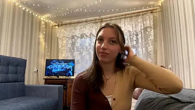 CarliBatas from StripChat is Freechat