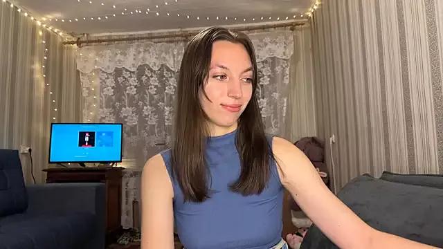 CarliBatas from StripChat is Freechat