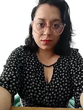 Caroline-17 from StripChat is Freechat