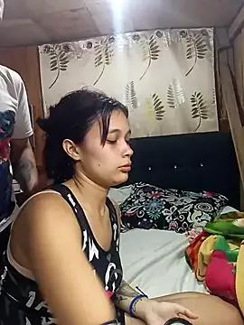 Caroline_Fox12 from StripChat is Freechat