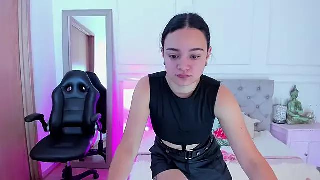 Caroline_Restrepo_26 from StripChat is Freechat
