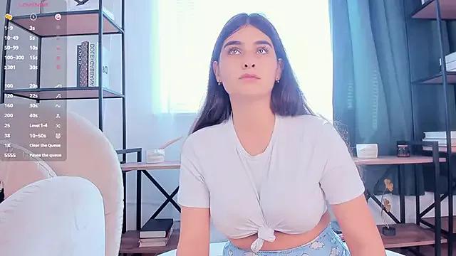 CaronBaessler from StripChat is Freechat