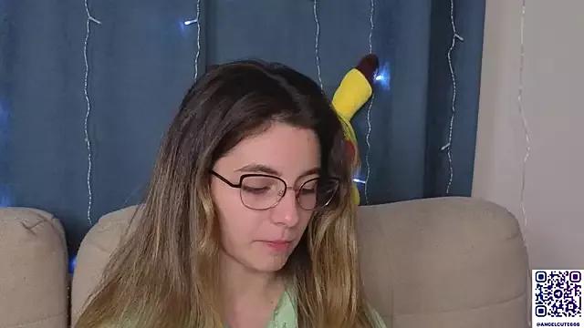 CasandraMickell from StripChat is Freechat