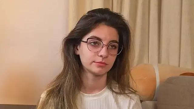 CasandraMickell from StripChat is Freechat