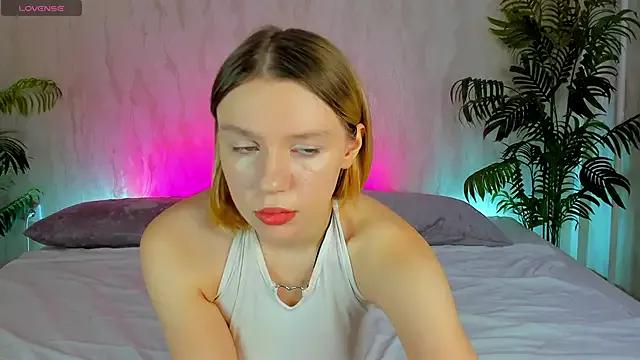 Casey_Miller from StripChat is Freechat