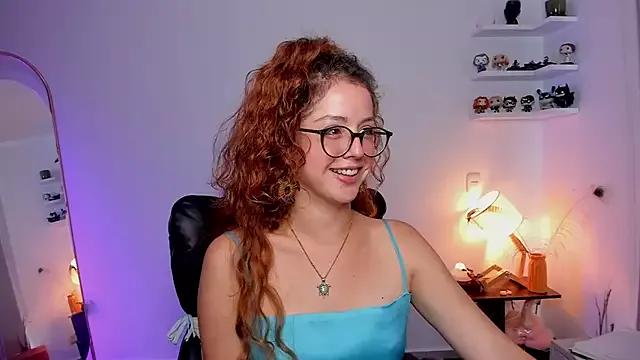 Cassandra_Caiin from StripChat