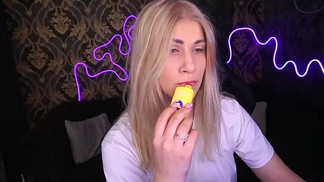 CassandraGood from StripChat