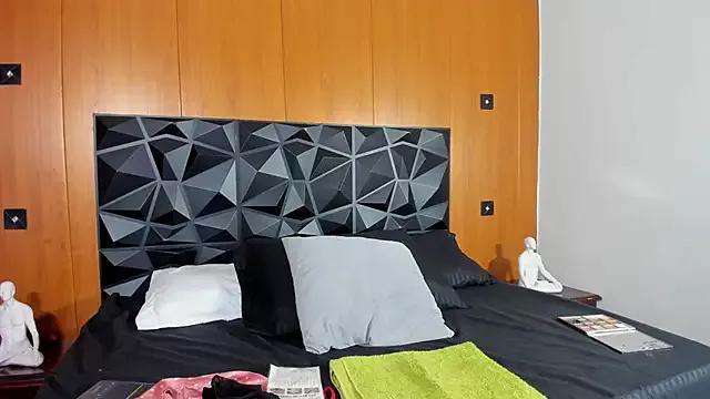 Cassidy_14 from StripChat