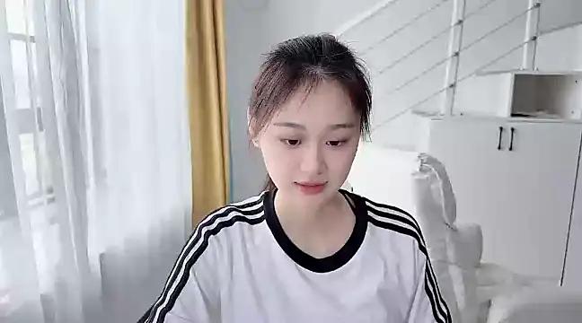 Cassie-20 from StripChat
