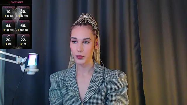 Cassie_Bae from StripChat