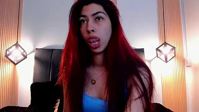 Cassie_bloom from StripChat