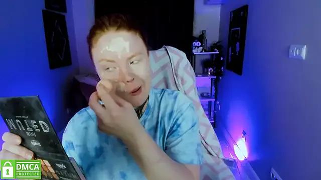 Cassie_xKiss from StripChat