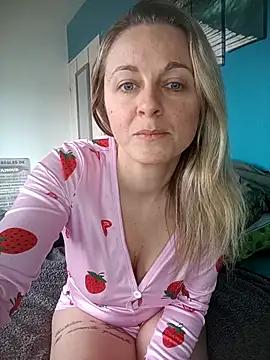 cassiehotsexy from StripChat