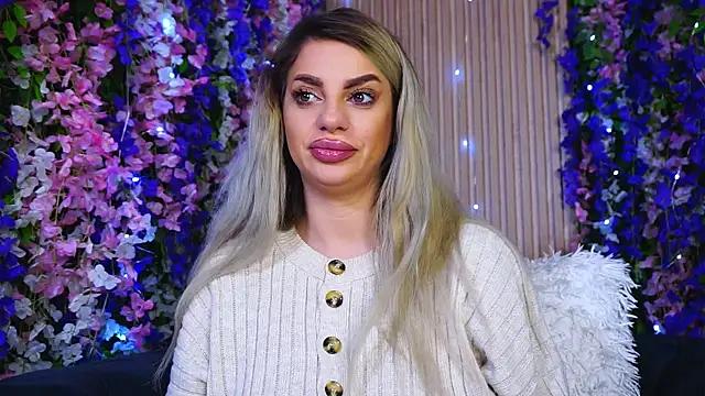 CassieLopez from StripChat
