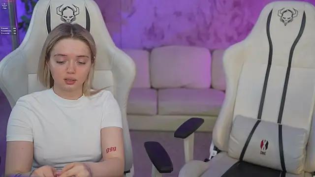 Cassy-Celestial_ from StripChat