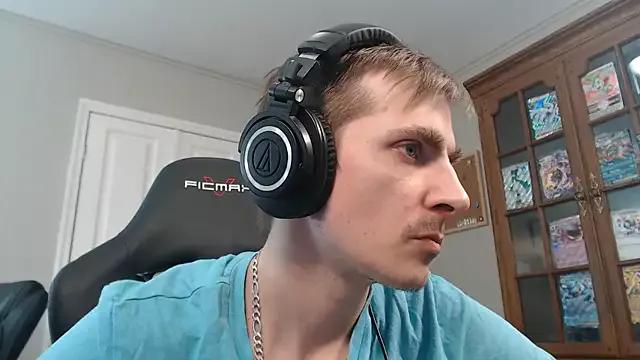 CasuallyCorrupt from StripChat is Freechat