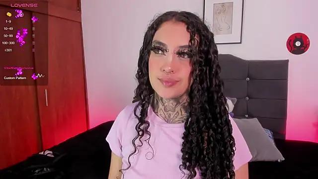Cata_green from StripChat