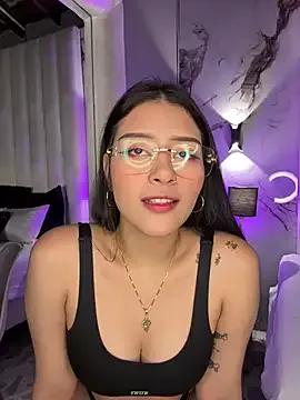 CataEvans from StripChat is Freechat