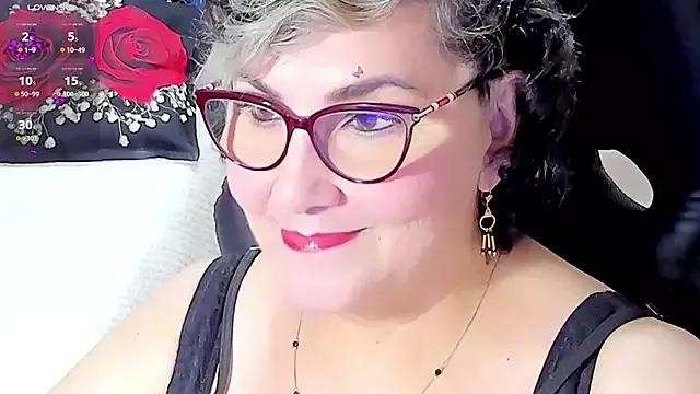 cataleya_mom from StripChat