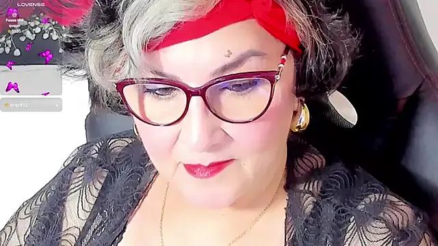 cataleya_mom from StripChat