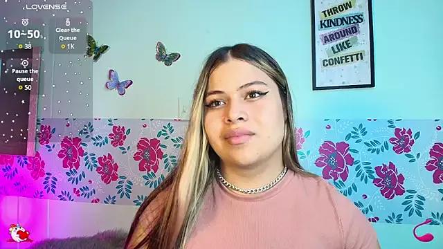 CataleyaWilson369 from StripChat