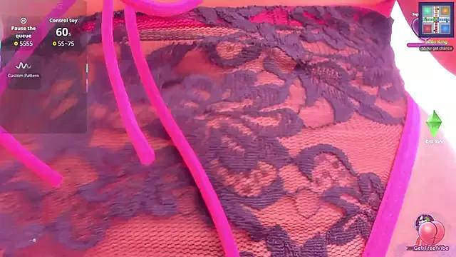 CatalinaBel from StripChat