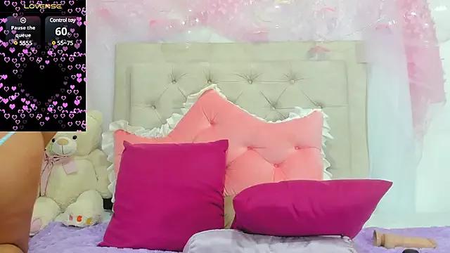 catalinafer_ from StripChat
