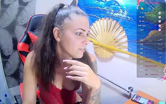 Catbaby32 from StripChat is Freechat