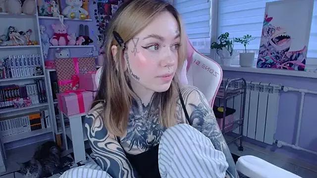 Catharsisi webcams show profile image 