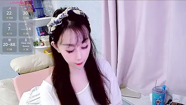 CatLovesapple from StripChat is Freechat
