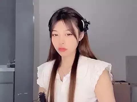 cc-xiaxia from StripChat is Freechat